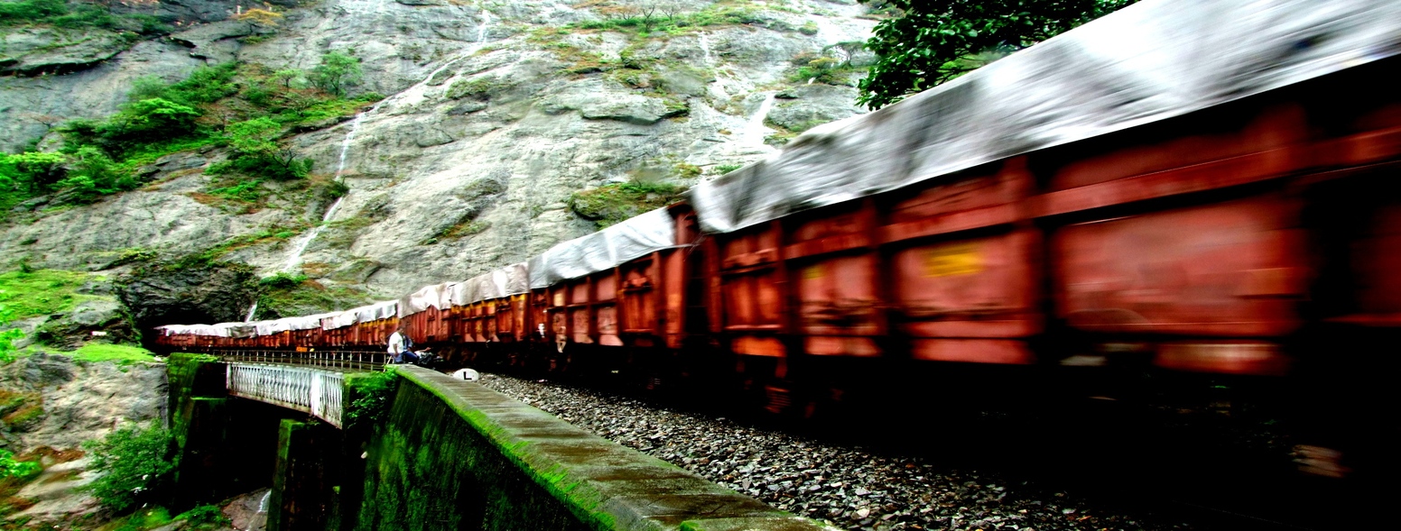 Best Rail Tour Vacation Packages